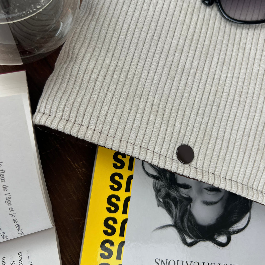 Pochette livre - Velours Côtelé Beige Nude