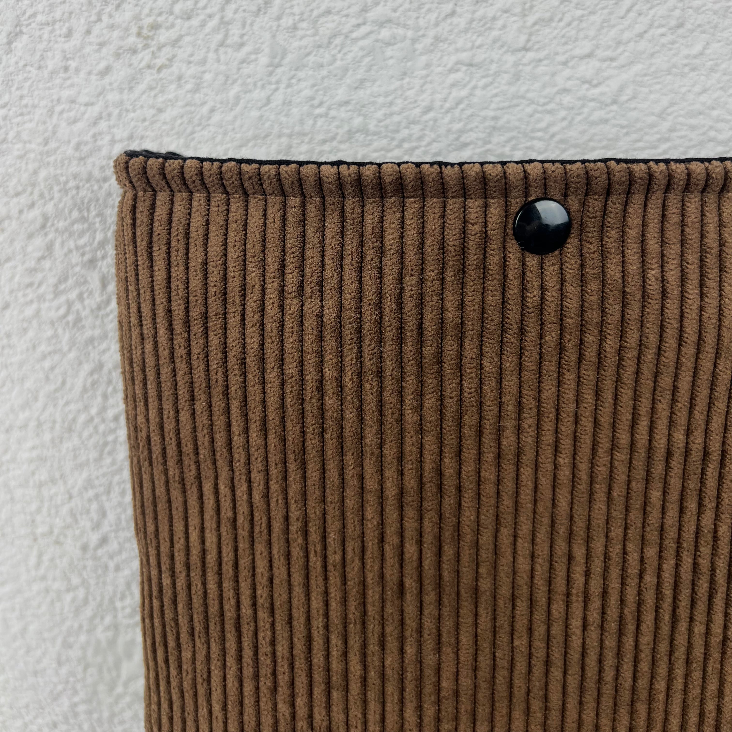 Pochette livre - Velours Côtelé Marron