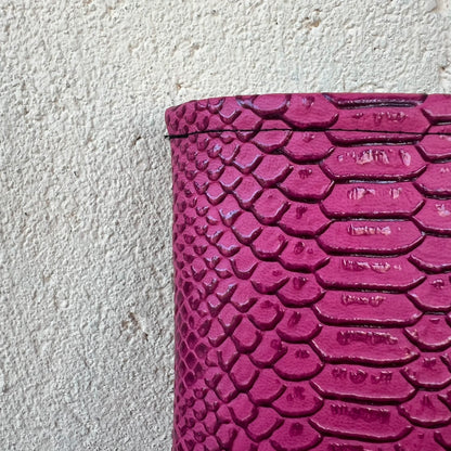 Pochette livre BROCHÉ personnalisée - simili cuir dragon rose