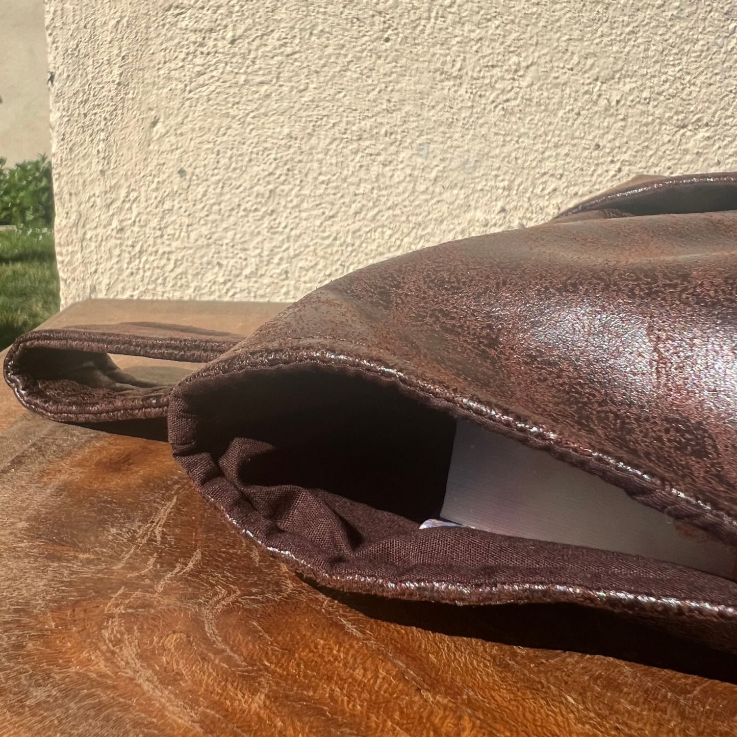 Pochette livre BROCHÉ personnalisée - simili cuir vieux marron