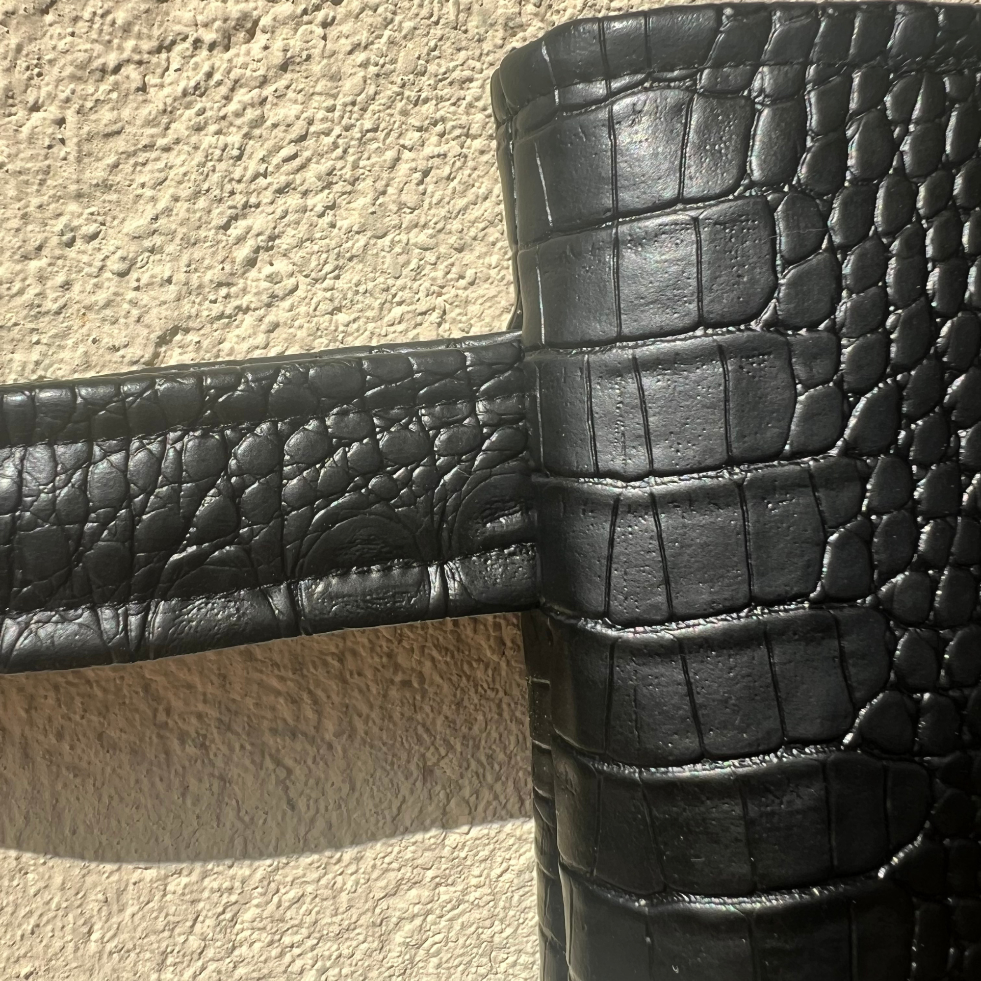 Pochette livre personnalisée - Simili Cuir Noir Serpent