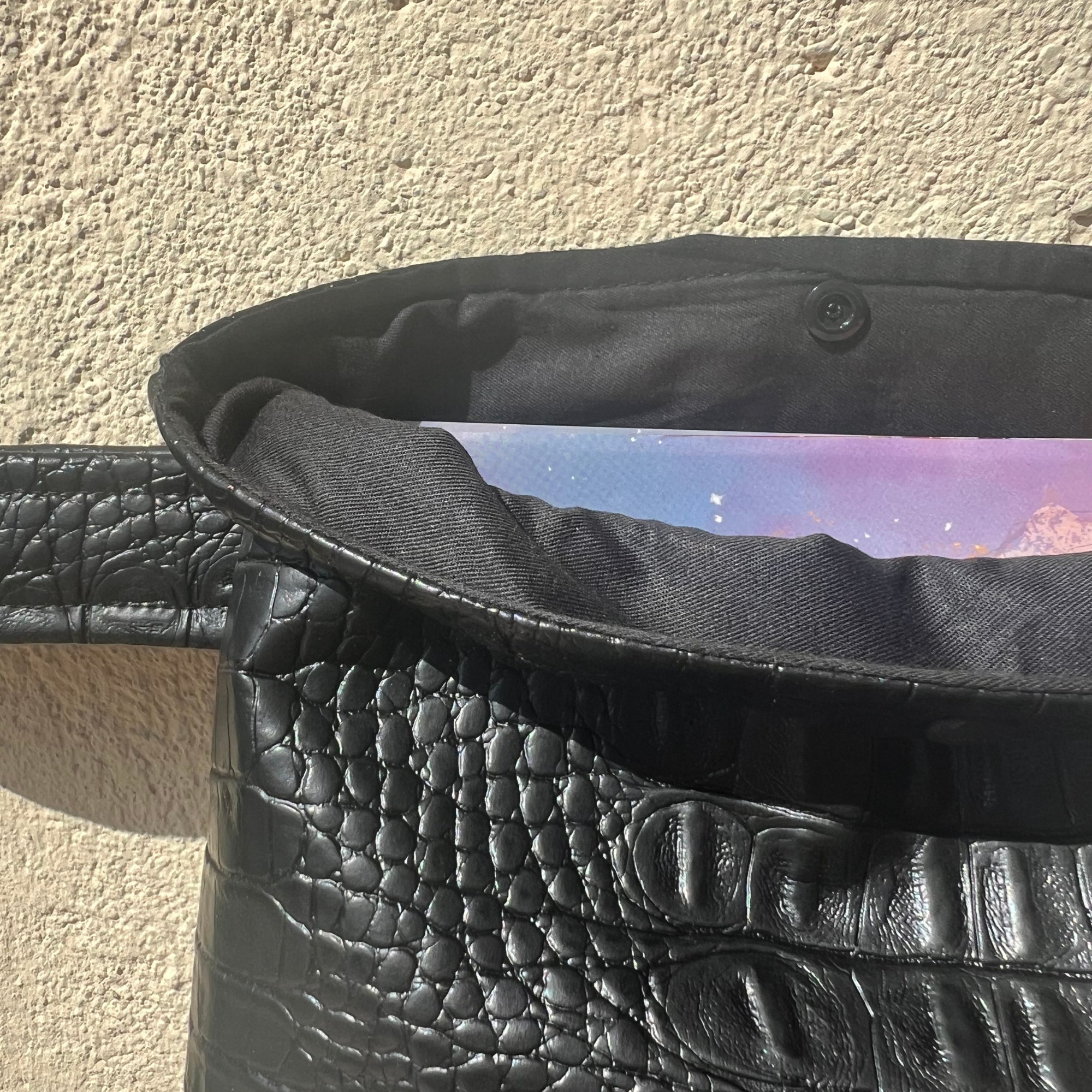 Pochette livre personnalisée - Simili Cuir Noir Serpent