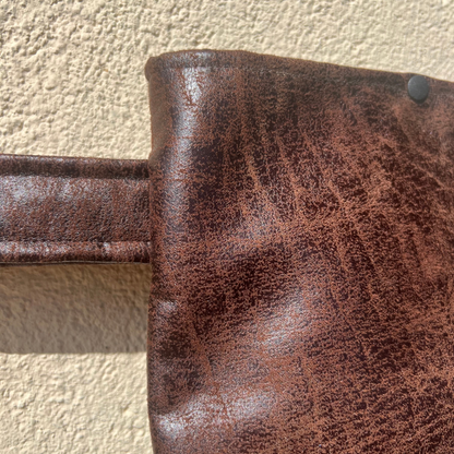 Pochette livre POCHE personnalisée - simili cuir vieux marron